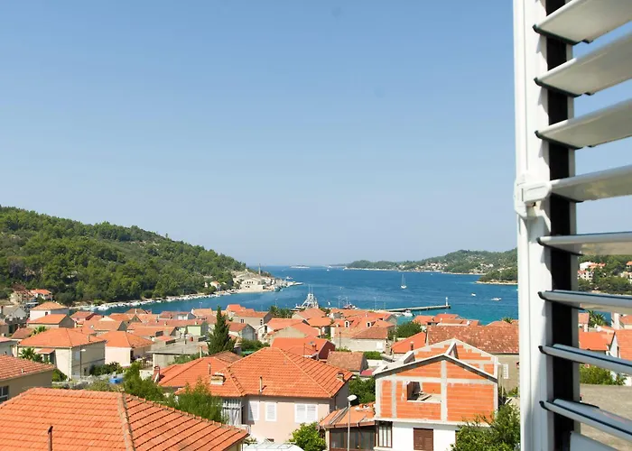 Apartments Vela Luka