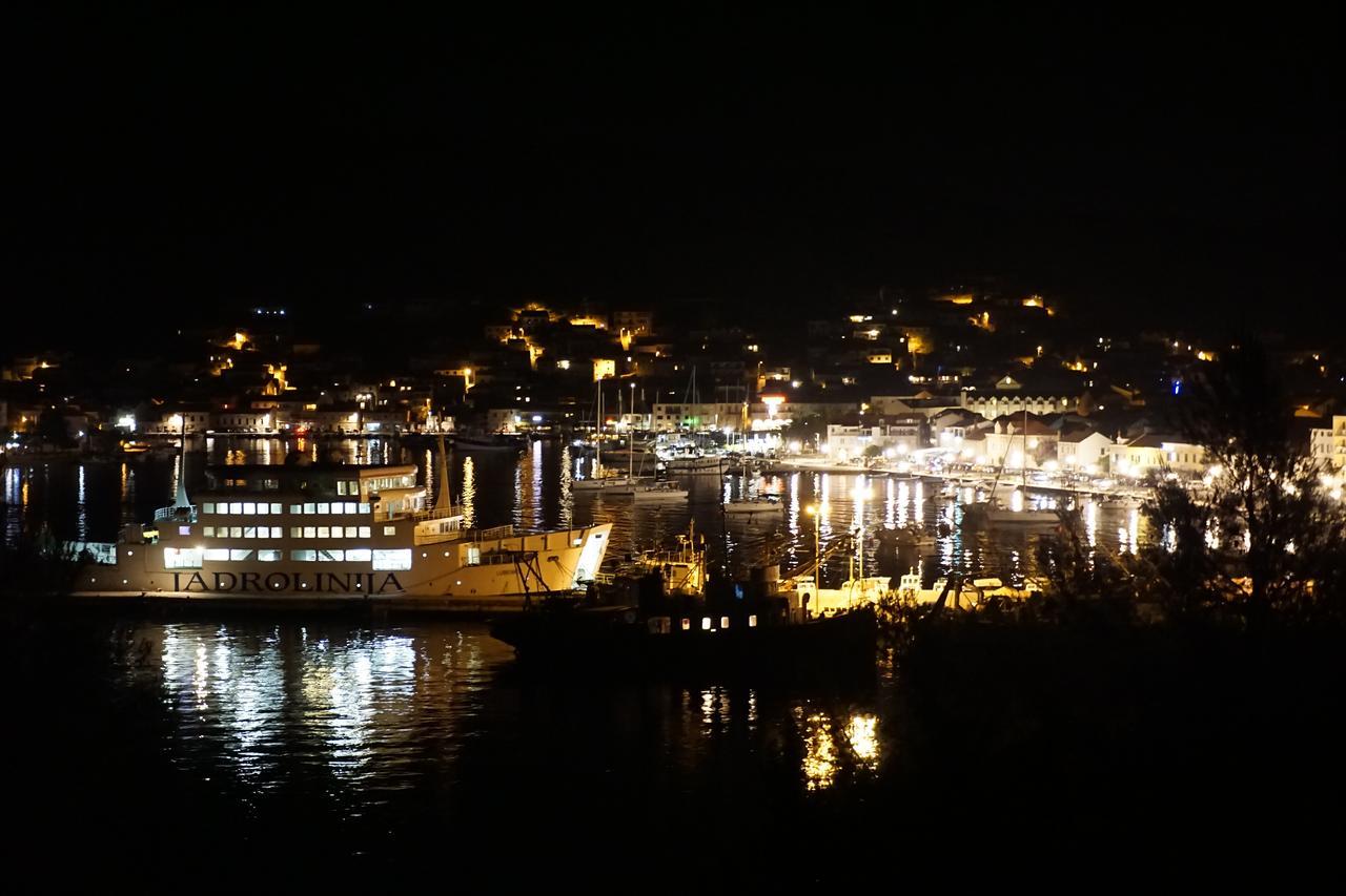 Apartments Vela Luka Appartement