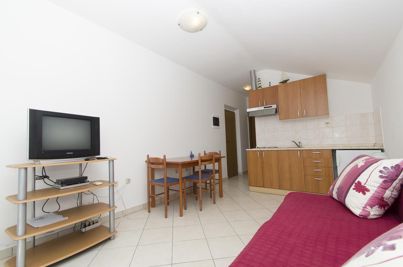 Apartments Vela Luka Appartement