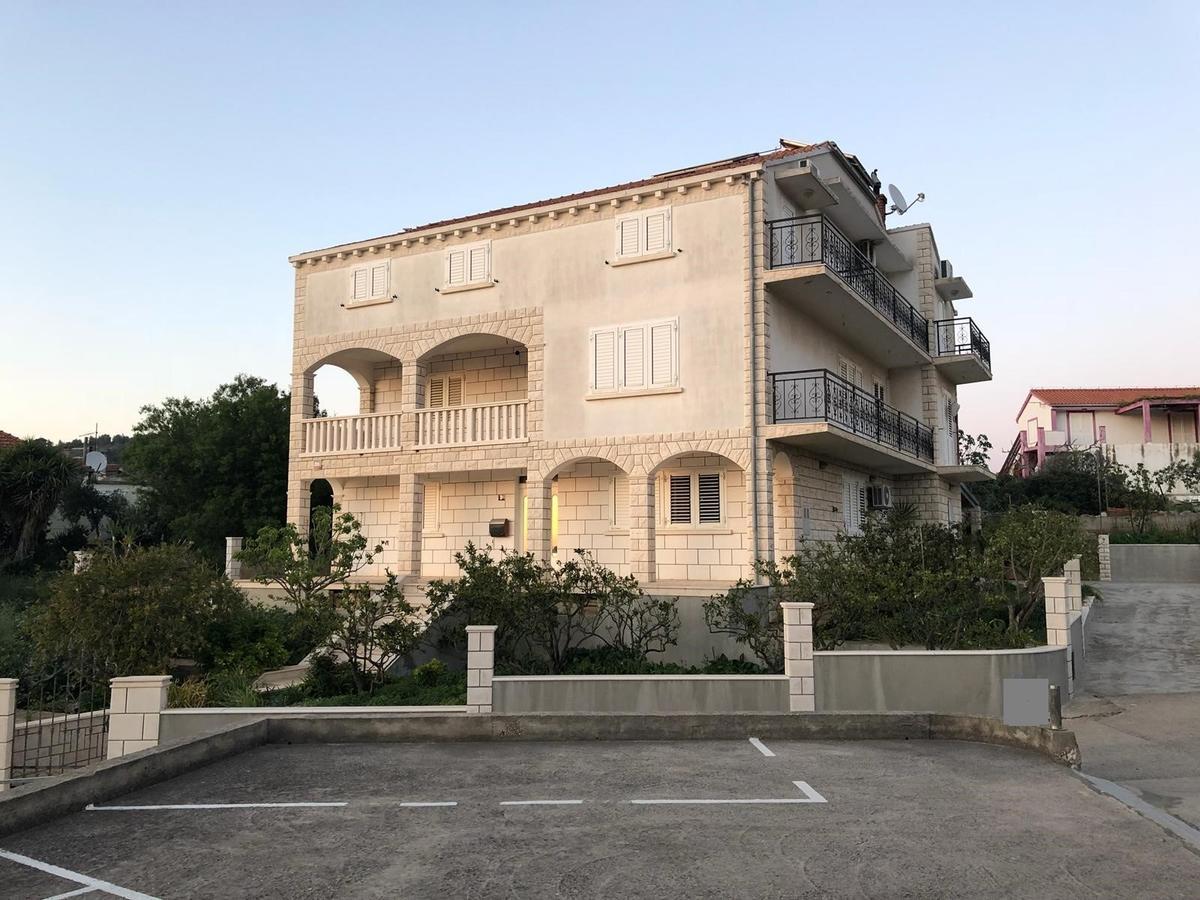 Apartments Vela Luka * Vela Luka